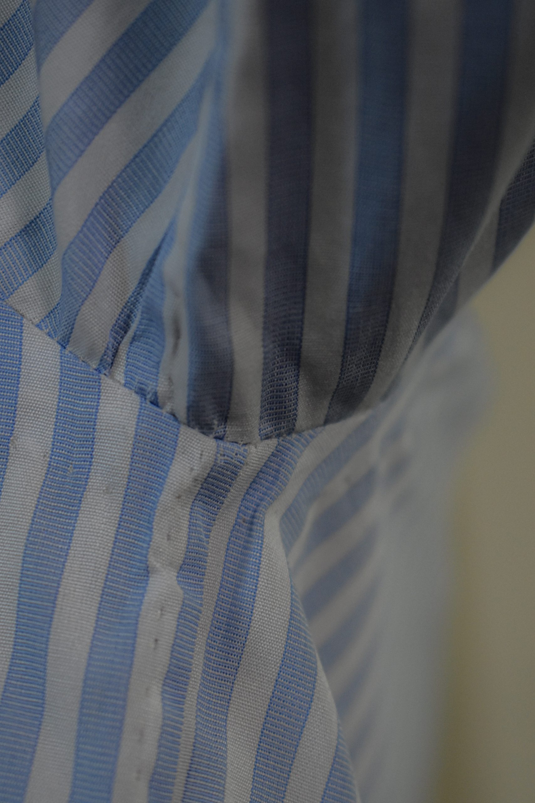 HAND-SEWN SHIRT IN BLUE & WHITE STRIPED 120s 2-PLY POPLIN 10 HAND-SEWN SHIRT IN BLUE & WHITE STRIPED 120s 2-PLY POPLIN - Image 10