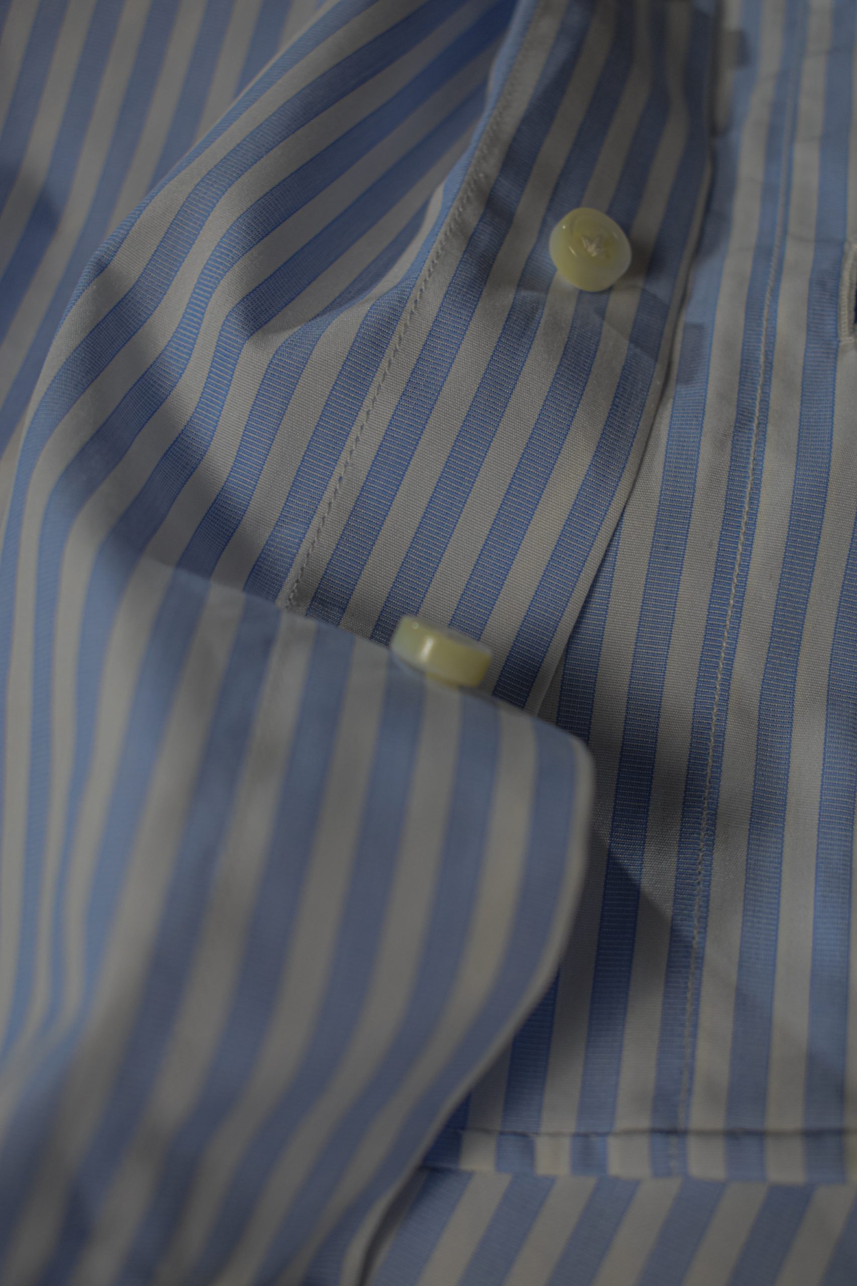 HAND-SEWN SHIRT IN BLUE & WHITE STRIPED 120s 2-PLY POPLIN 16 HAND-SEWN SHIRT IN BLUE & WHITE STRIPED 120s 2-PLY POPLIN - Image 16