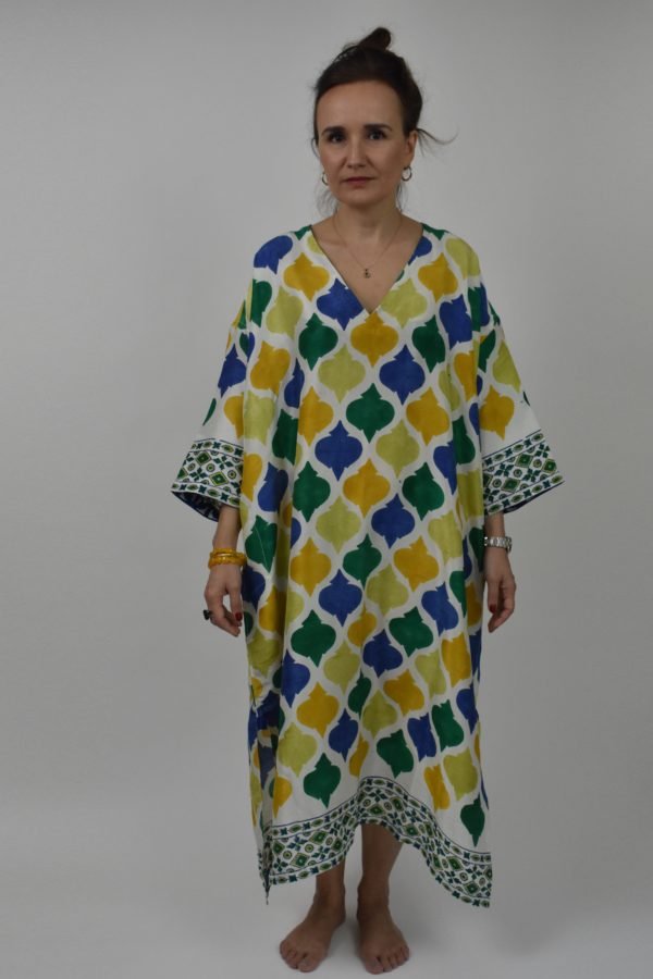 WOOD-BLOCK-PRINTED RAW SILK KAFTAN 1 1 WOOD-BLOCK-PRINTED RAW SILK KAFTAN 1
