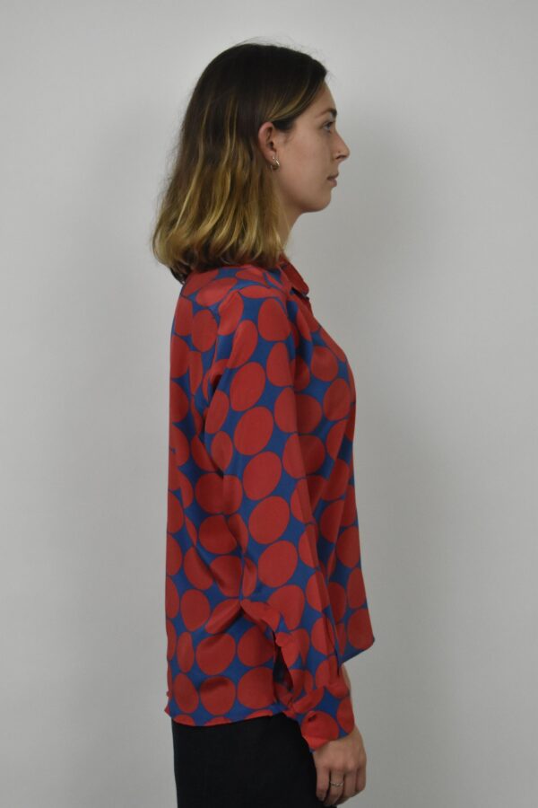BIG RED DOT ON NAVY SIMPLE SHIRT IN CREPE DE CHINE - Image 3