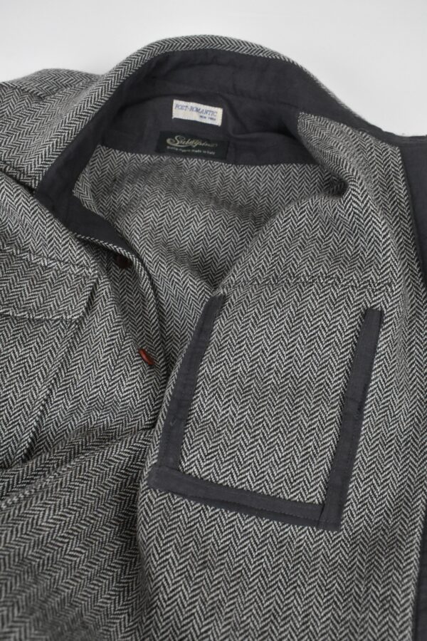 UTTERLY NATURAL, UNDYED WOOLEN OVERSHIRT 1 8 UTTERLY NATURAL, UNDYED WOOLEN OVERSHIRT 1 - Image 8
