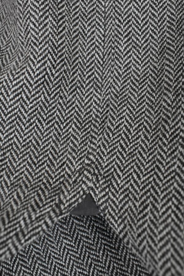 UTTERLY NATURAL, UNDYED WOOLEN OVERSHIRT 1 6 UTTERLY NATURAL, UNDYED WOOLEN OVERSHIRT 1 - Image 6