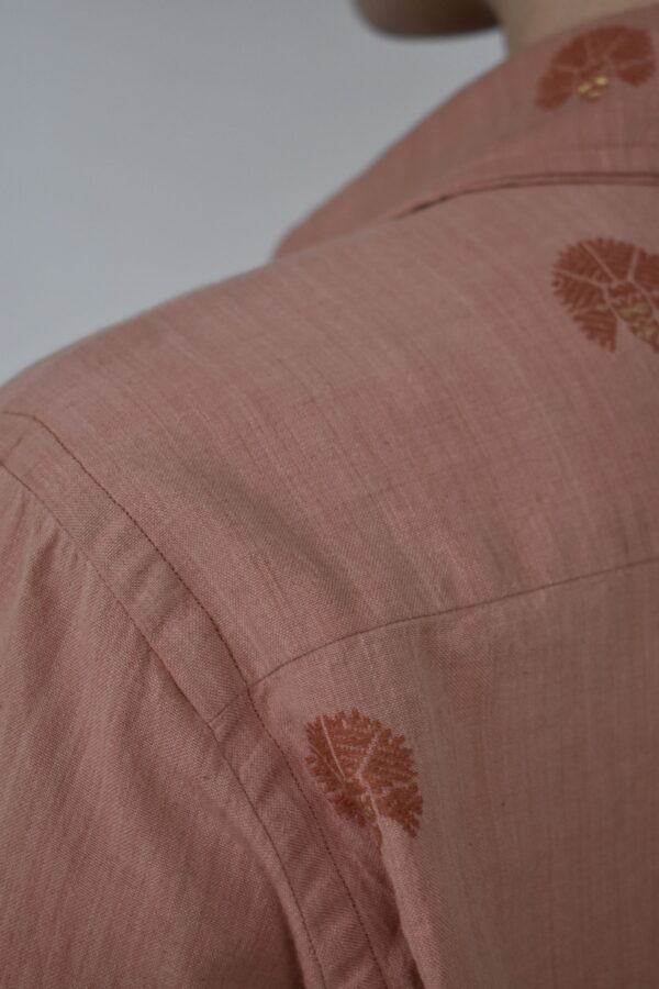 UTTERLY NATURAL SHIRT 4: PLANT-DYED, HANDLOOMED - Image 7