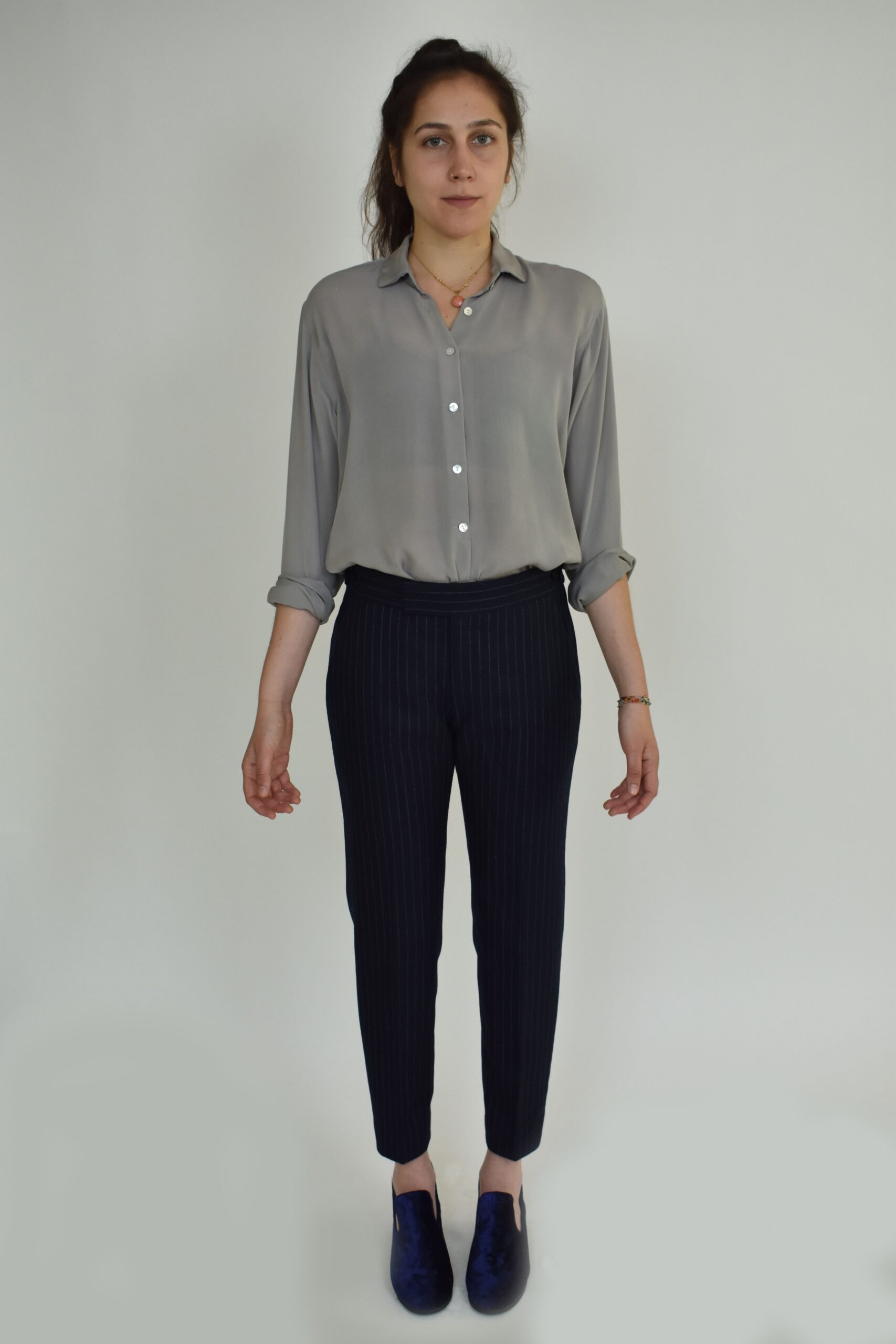 SIMPLE TAPERED PANTS IN NAVY BLUE PINSTRIPED WOOL (Copy) 1 SIMPLE TAPERED PANTS IN NAVY BLUE PINSTRIPED WOOL (Copy)
