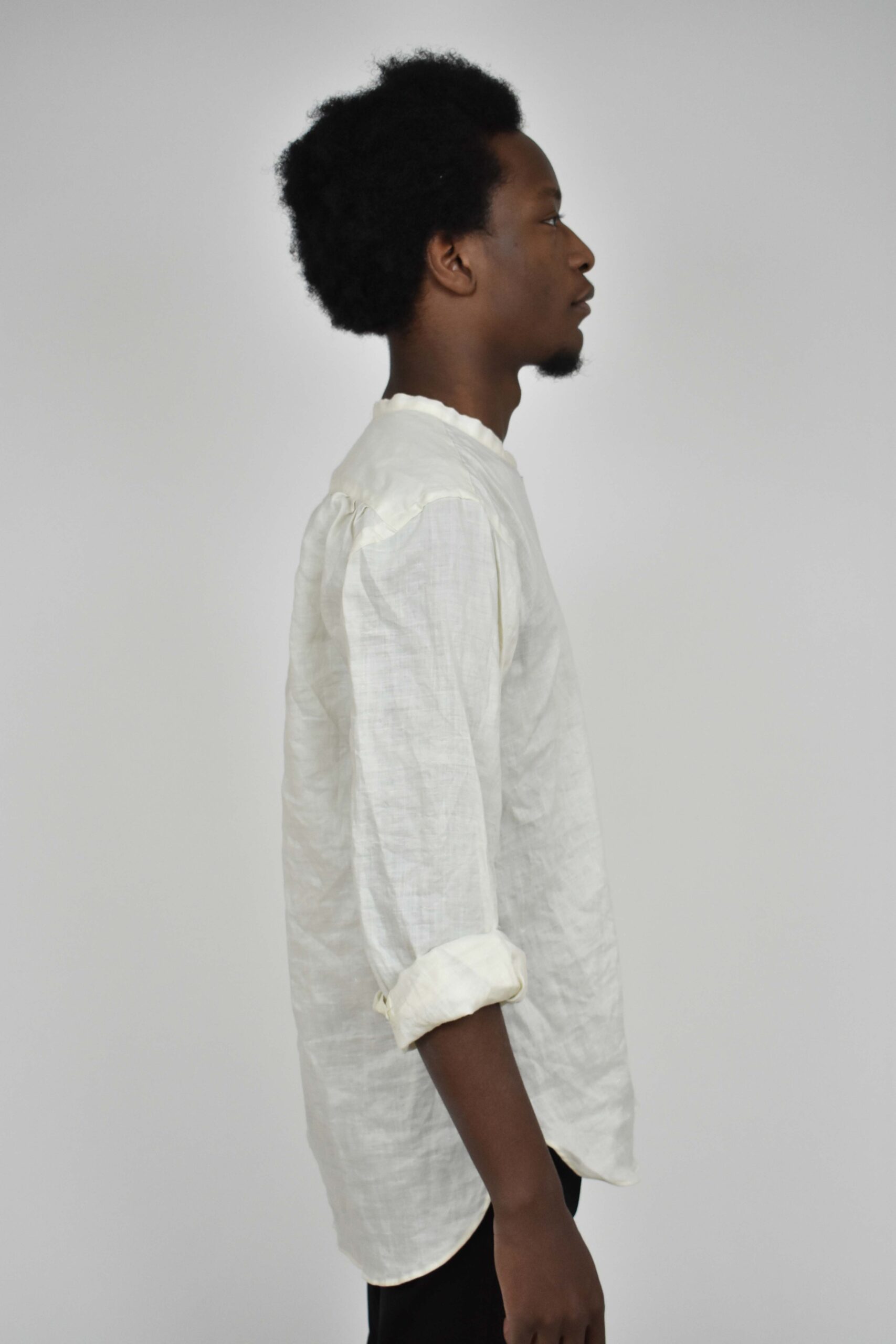 OFFICER-COLLAR SHIRT IN IVORY JAPANESE LIGHT LINEN 3 OFFICER-COLLAR SHIRT IN IVORY JAPANESE LIGHT LINEN - Image 3