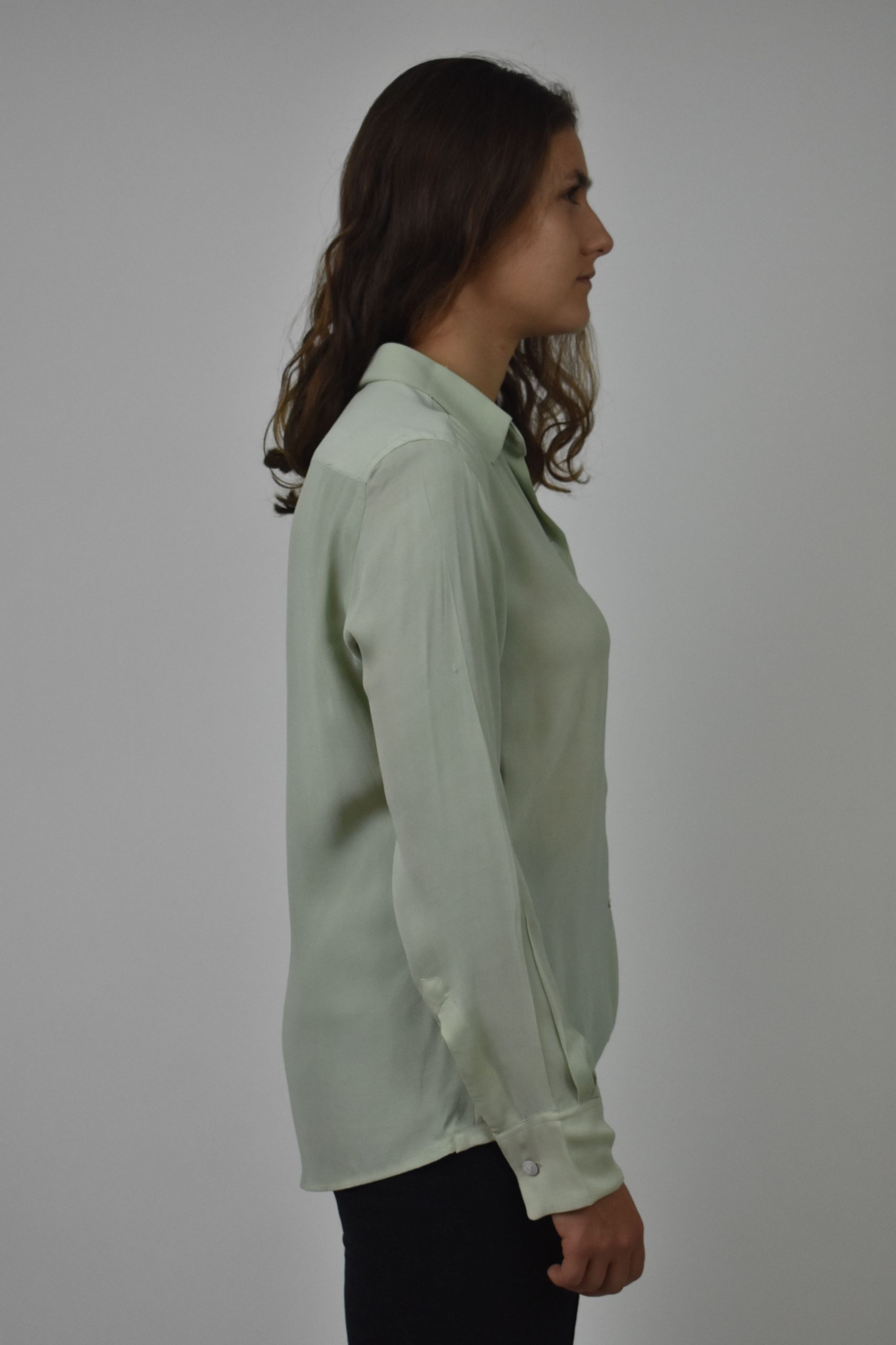 SIMPLE SHIRT IN DUSTY GREEN SILK GEORGETTE 3 SIMPLE SHIRT IN DUSTY GREEN SILK GEORGETTE - Image 3