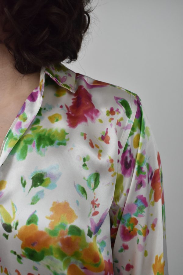 SIMPLE SHIRT IN COLORFUL CHARMEUSE SILK 6 SIMPLE SHIRT IN COLORFUL CHARMEUSE SILK - Image 6