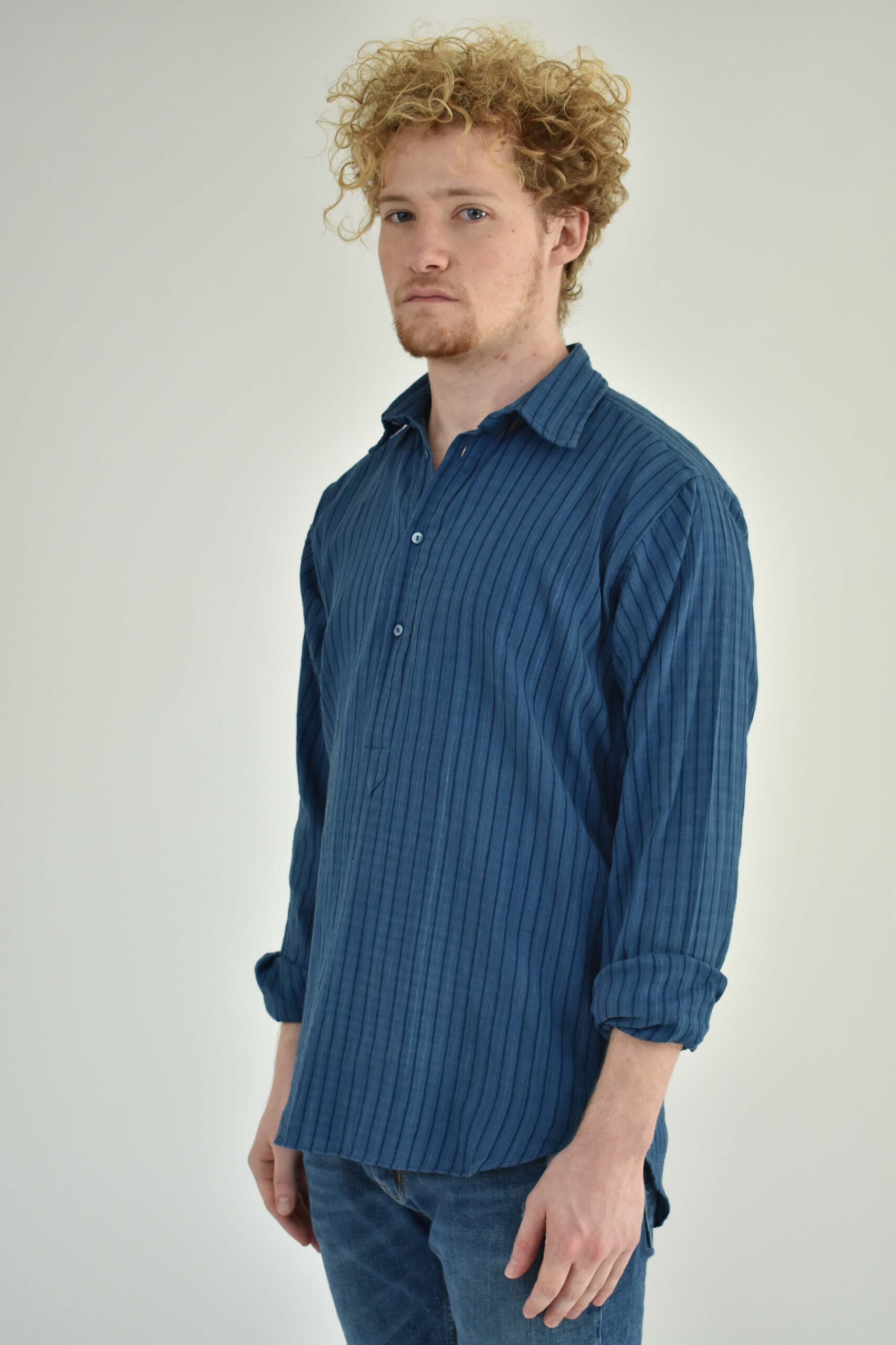 UTTERLY NATURAL SHIRT 7: PLANT DYED, HANDLOOMED 3 UTTERLY NATURAL SHIRT 7: PLANT DYED, HANDLOOMED - Image 3