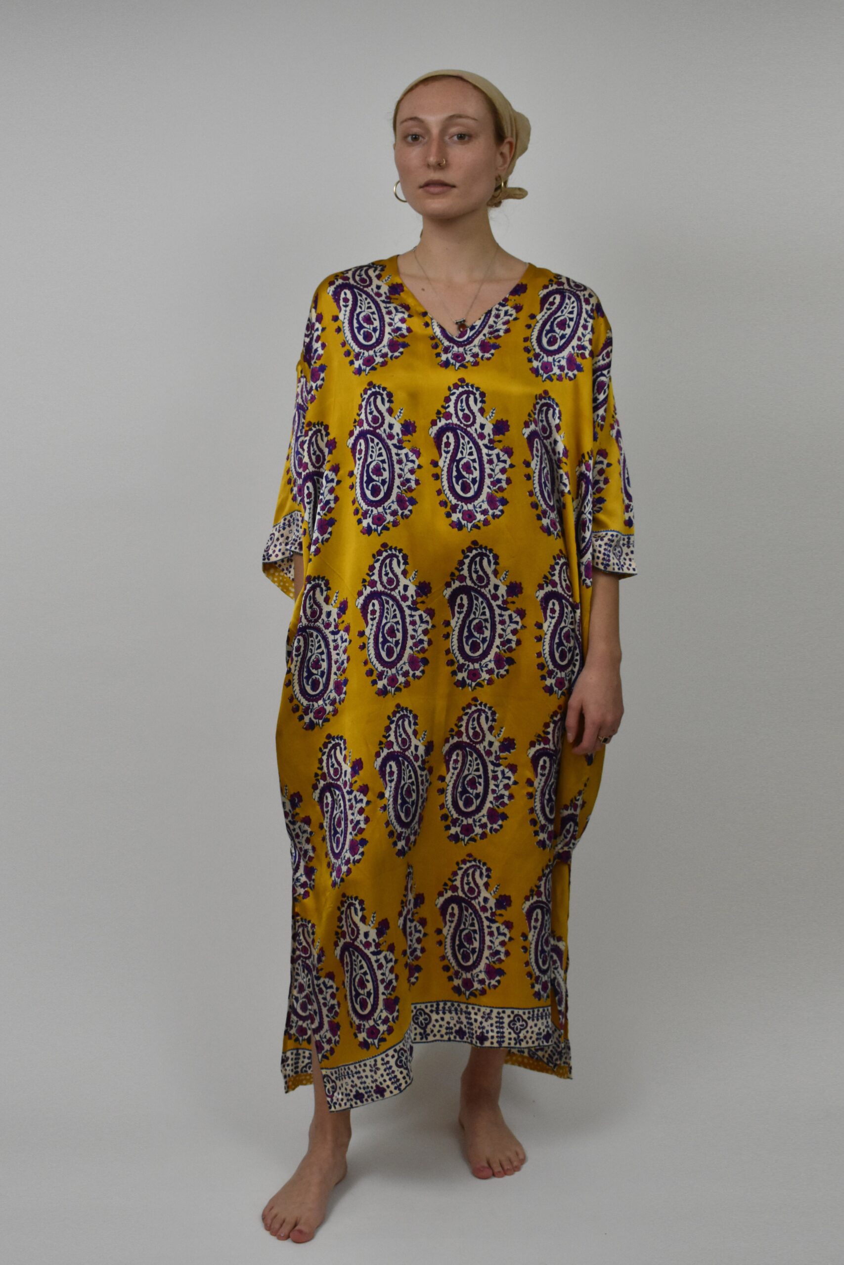 WOOD-BLOCK-PRINTED CHARMEUSE SILK KAFTAN 4