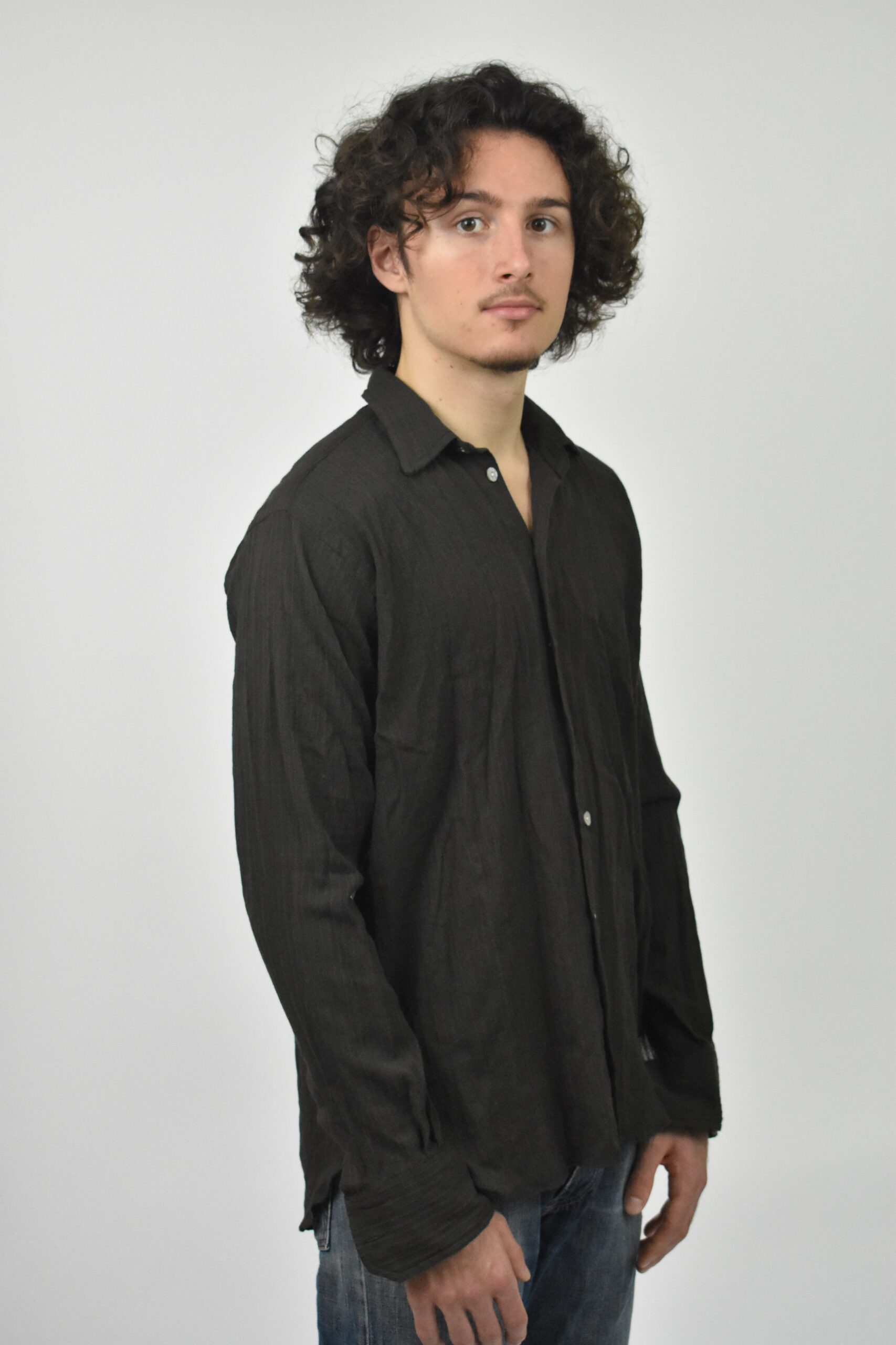 UTTERLY NATURAL SHIRT 9: PLANT DYED, HANDLOOMED 2 UTTERLY NATURAL SHIRT 9: PLANT DYED, HANDLOOMED - Image 2