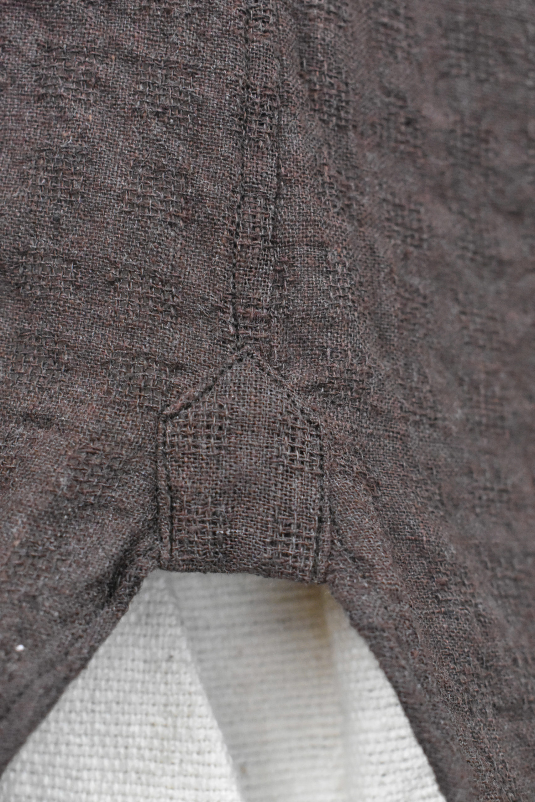 SIMPLE SHIRT IN BROWN HANDLOOMED COTTON 5 SIMPLE SHIRT IN BROWN HANDLOOMED COTTON - Image 5