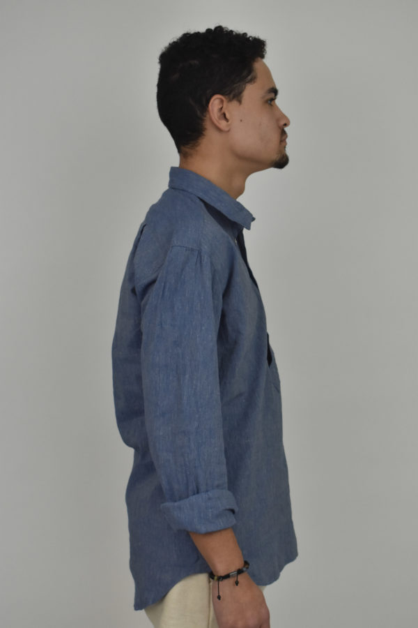 POPOVER SHIRT IN BLUE HANDLOOMED CHAMBRAY 2 POPOVER SHIRT IN BLUE HANDLOOMED CHAMBRAY - Image 2