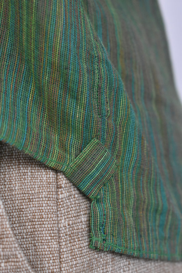 GREEN PLEATED CROPPED SHIRT IN HANDLOOMED COTTON 5 GREEN PLEATED CROPPED SHIRT IN HANDLOOMED COTTON - Image 5