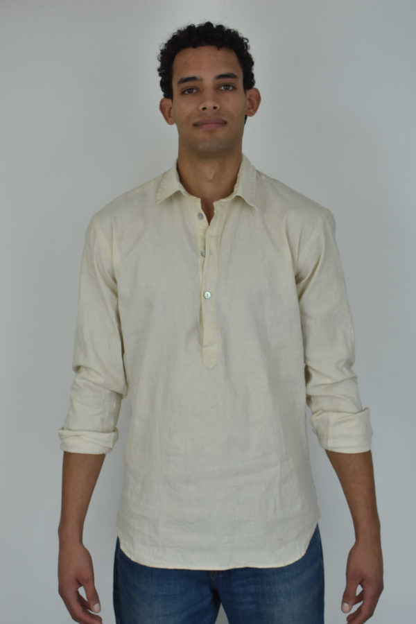 POPOVER SHIRT IN UNDYED, HANDLOOMED COTTON 1 POPOVER SHIRT IN UNDYED, HANDLOOMED COTTON
