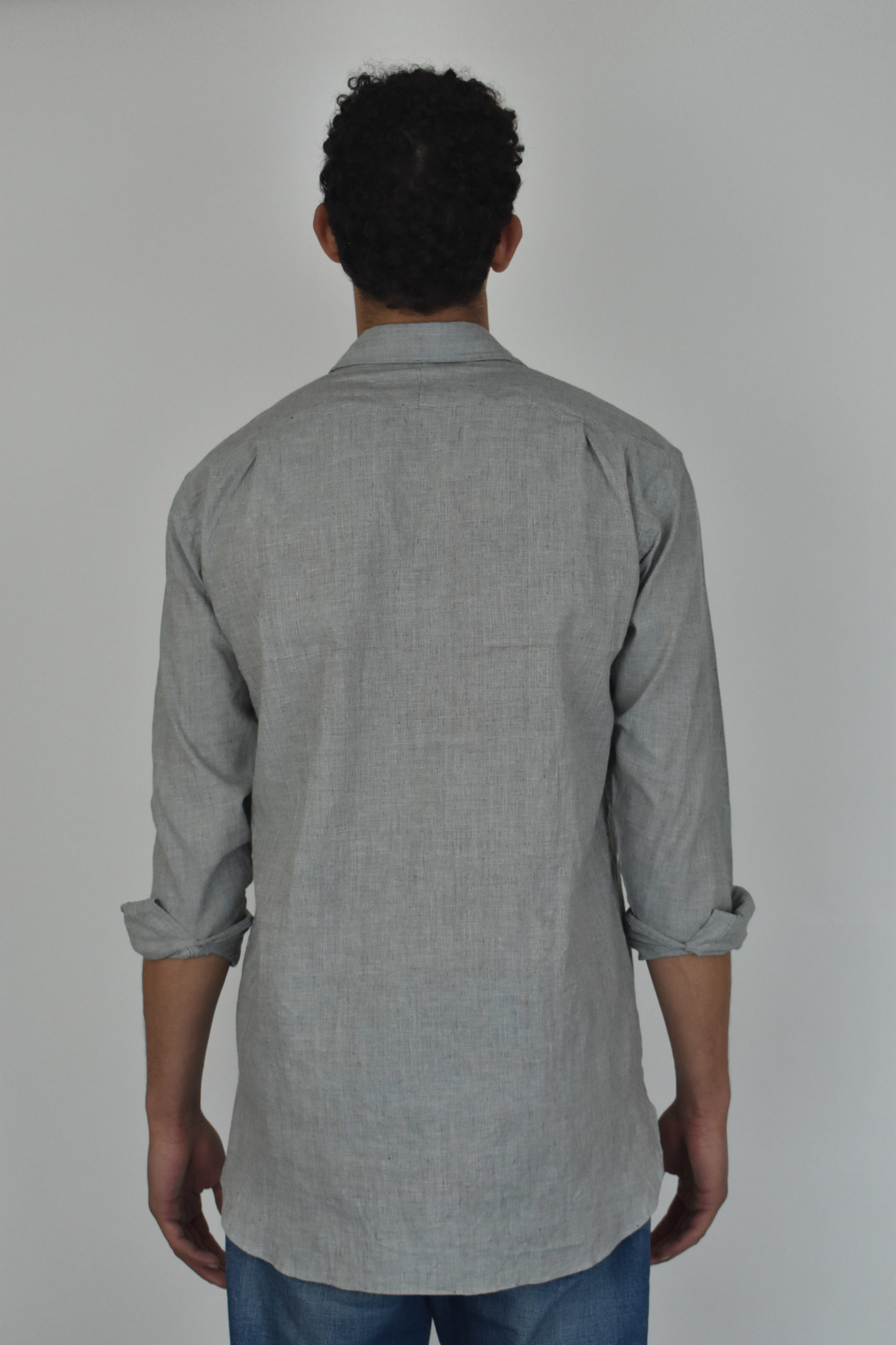 SIMPLE SHIRT IN LIGHT BLUE HANDLOOMED COTTON 3 SIMPLE SHIRT IN LIGHT BLUE HANDLOOMED COTTON - Image 3