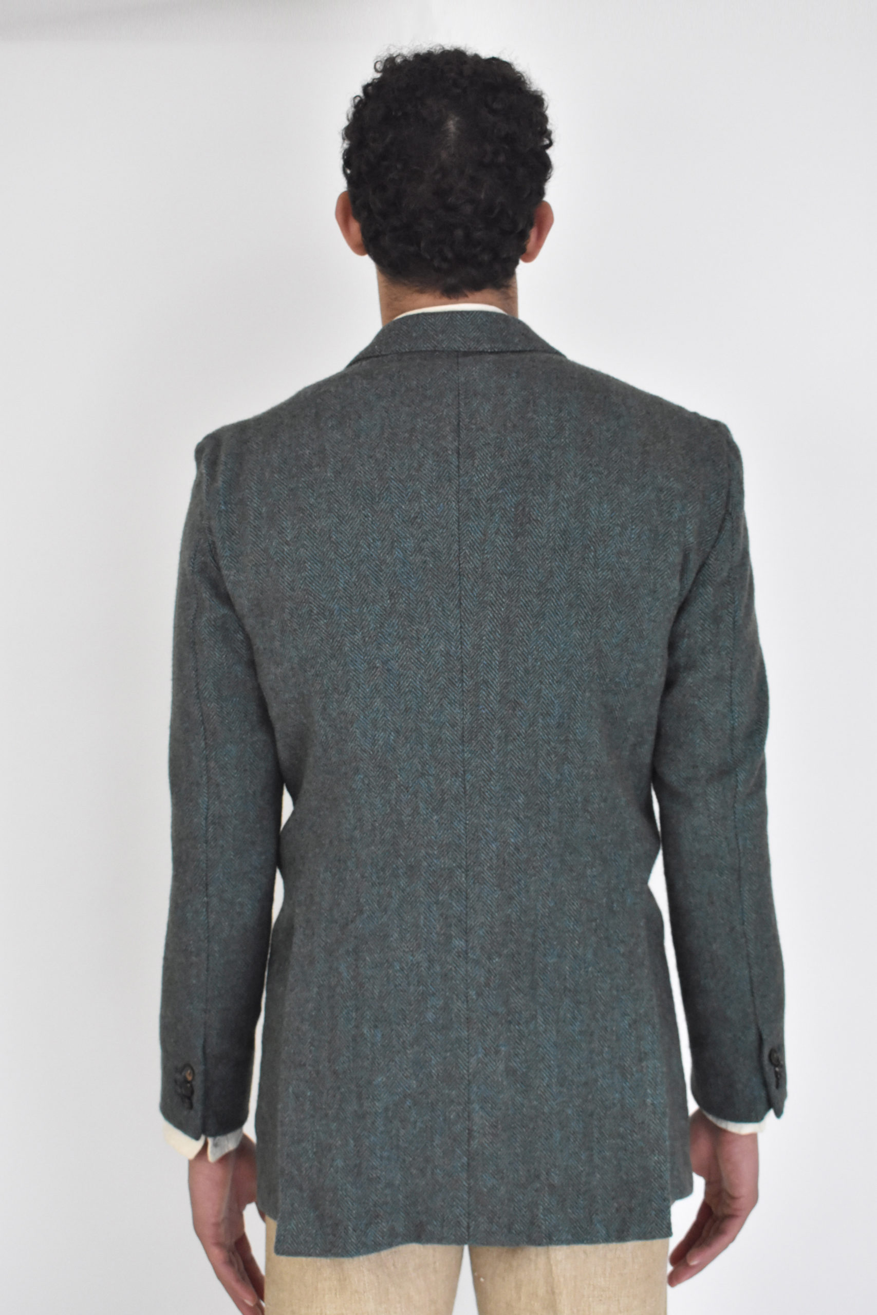 TWO BUTTON JACKET IN WASHED HERRINGBONE TWEED 3 TWO BUTTON JACKET IN WASHED HERRINGBONE TWEED - Image 3