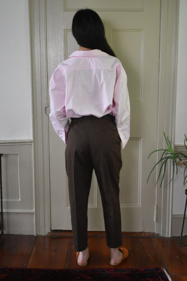 COFFEE PINTUCKED PANTS IN BRUSHED COTTON TWILL 5 COFFEE PINTUCKED PANTS IN BRUSHED COTTON TWILL - Image 5
