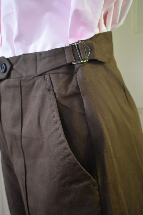 COFFEE PINTUCKED PANTS IN BRUSHED COTTON TWILL 3 COFFEE PINTUCKED PANTS IN BRUSHED COTTON TWILL - Image 3