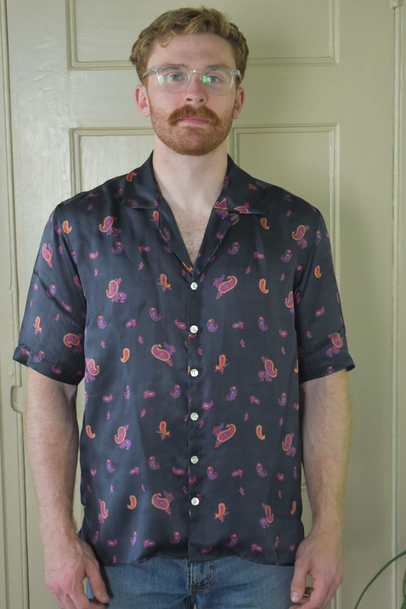 CAMP COLLAR SHIRT IN NAVY PAISLEY TWILL SILK 1 CAMP COLLAR SHIRT IN NAVY PAISLEY TWILL SILK