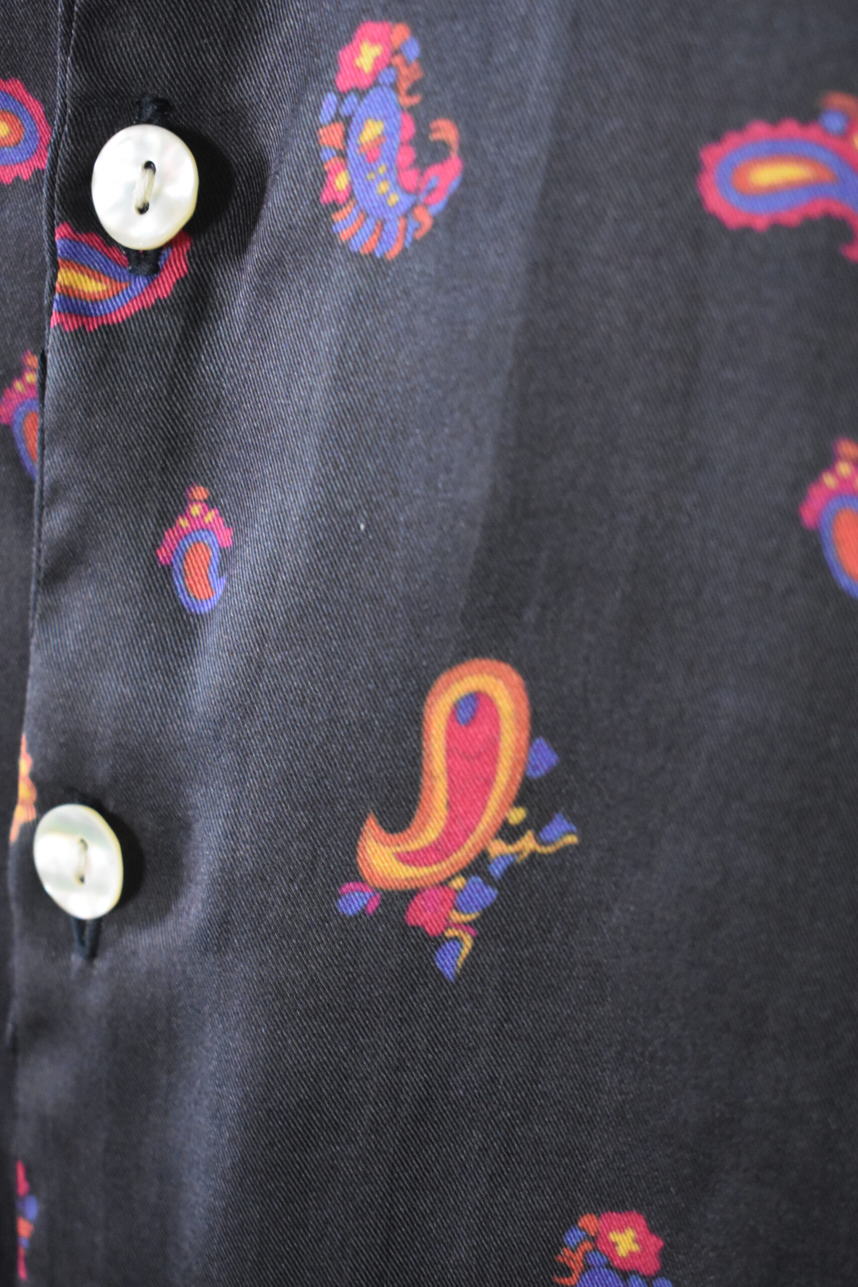CAMP COLLAR SHIRT IN NAVY PAISLEY TWILL SILK 5 CAMP COLLAR SHIRT IN NAVY PAISLEY TWILL SILK - Image 5