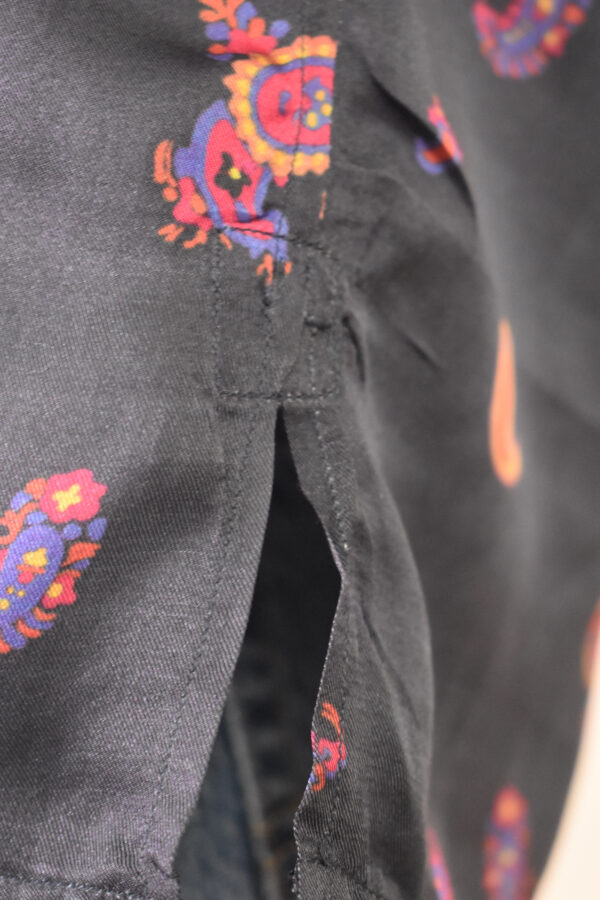 CAMP COLLAR SHIRT IN NAVY PAISLEY TWILL SILK 9 CAMP COLLAR SHIRT IN NAVY PAISLEY TWILL SILK - Image 9