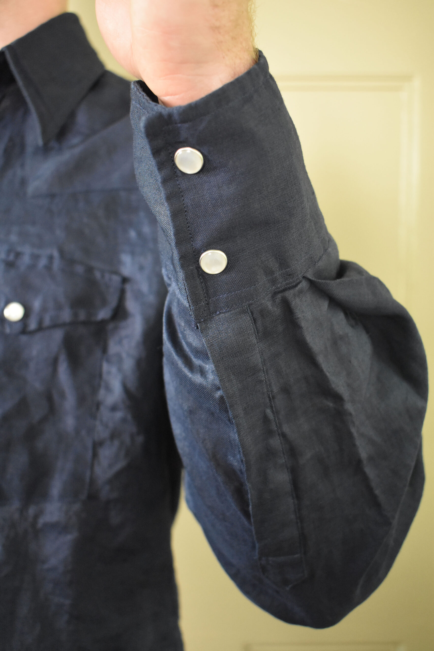 WESTERN SHIRT IN NAVY BLUE JAPANESE LINEN 7 WESTERN SHIRT IN NAVY BLUE JAPANESE LINEN - Image 7