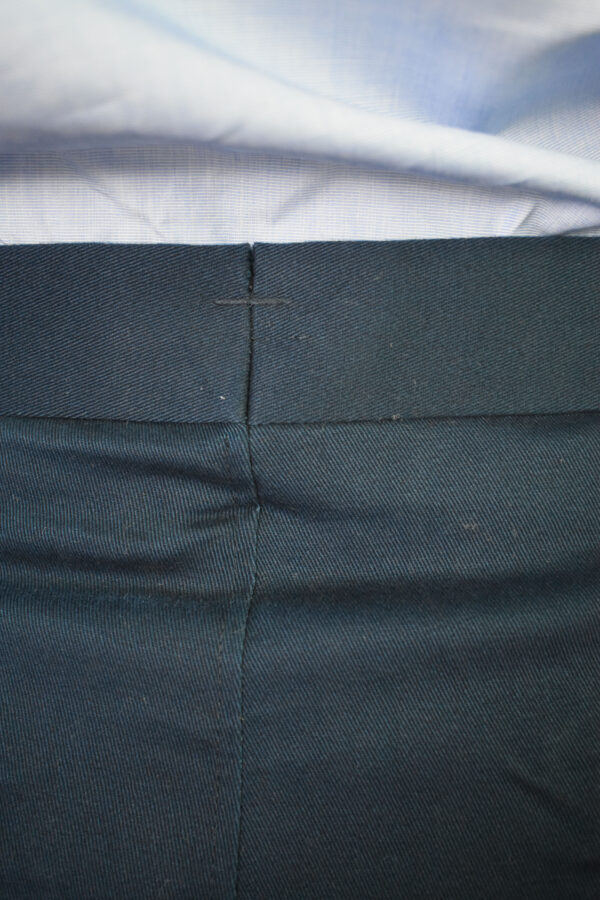 SIMPLE TAPERED NAVY PANTS IN BRUSHED PEACH-SKIN COTTON TWILL - Image 6
