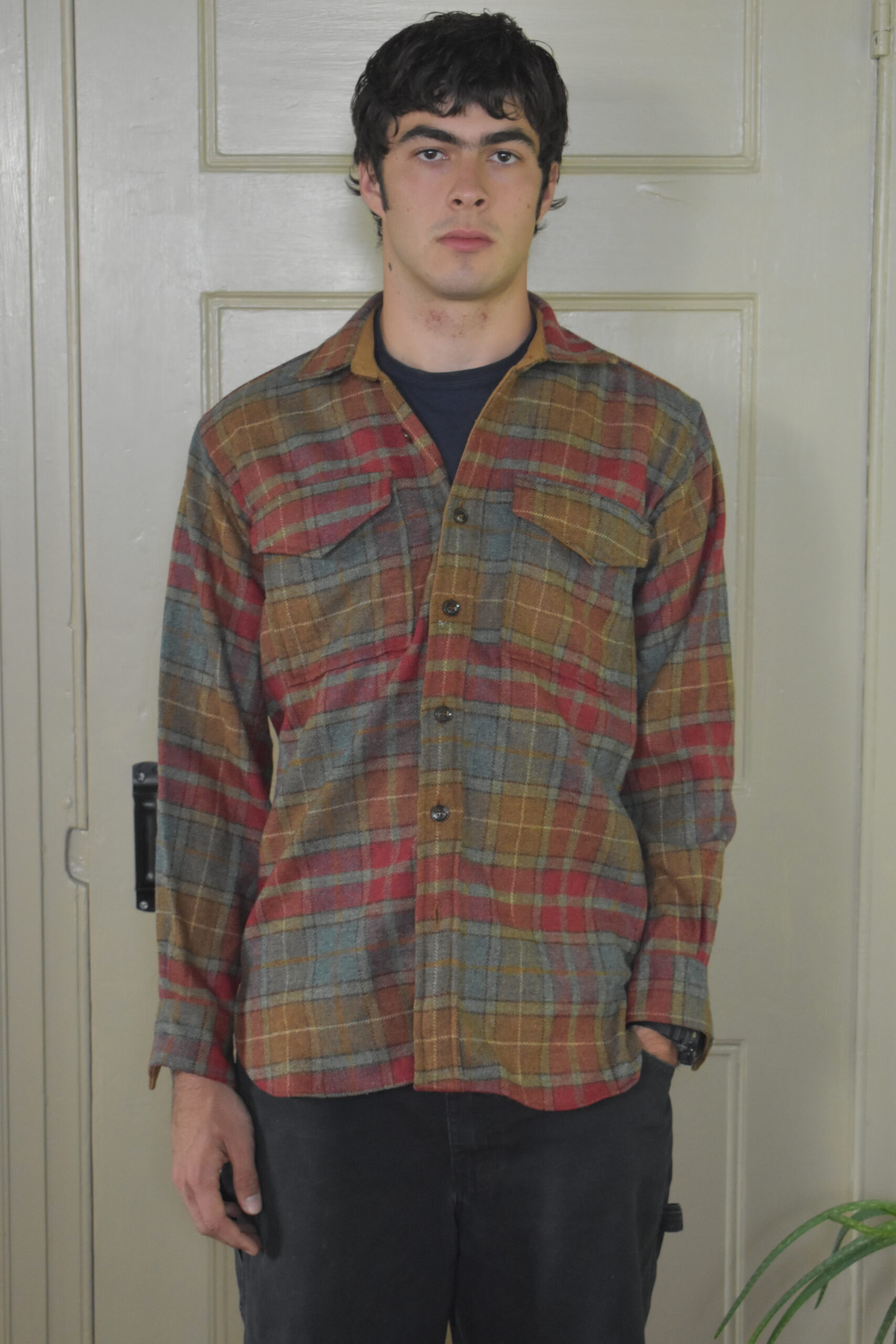 MEN'S WASHED PLAID OVERSHIRT 2 IN ENGLISH CHEVIOT TWEED 1 MEN'S WASHED PLAID OVERSHIRT 2 IN ENGLISH CHEVIOT TWEED