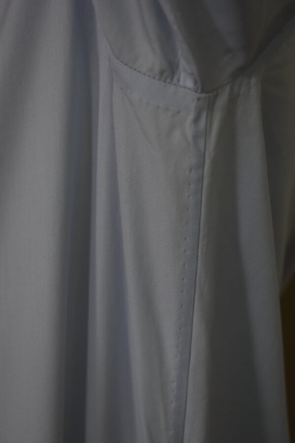 HAND-SEWN SHIRT IN PLAIN BLUE 120s 2-PLY POPLIN 6 HAND-SEWN SHIRT IN PLAIN BLUE 120s 2-PLY POPLIN - Image 6