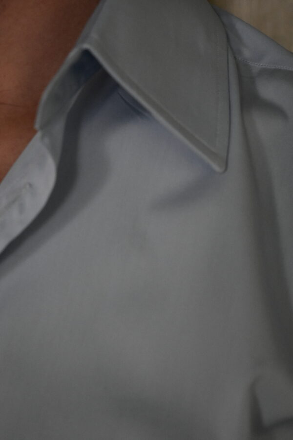 HAND-SEWN SHIRT IN PLAIN BLUE 120s 2-PLY POPLIN 8 HAND-SEWN SHIRT IN PLAIN BLUE 120s 2-PLY POPLIN - Image 8