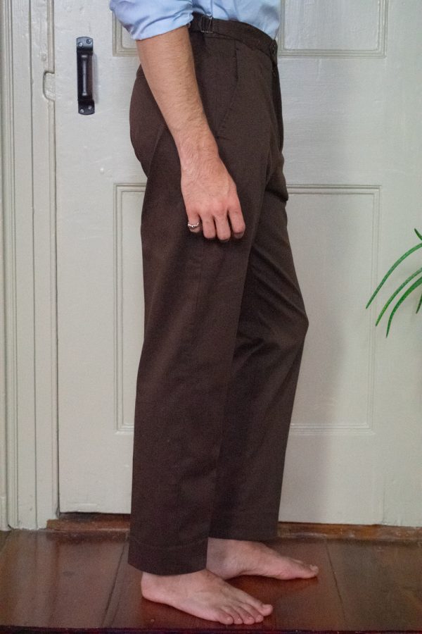 SIMPLE TAPERED COFFEE PANTS IN BRUSHED PEACH-SKIN COTTON TWILL - Image 3