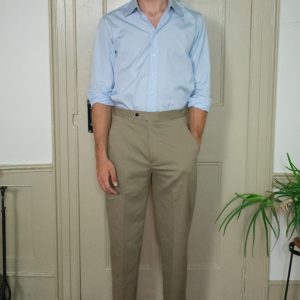 SIMPLE TAPERED KHAKI PANTS IN BRUSHED PEACH-SKIN COTTON TWILL